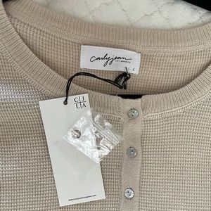 Carly Jeans Los Angeles Brit Long Sleeve Tee